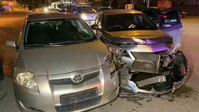 Karaman'da iki otomobilin çarpışması sonucu