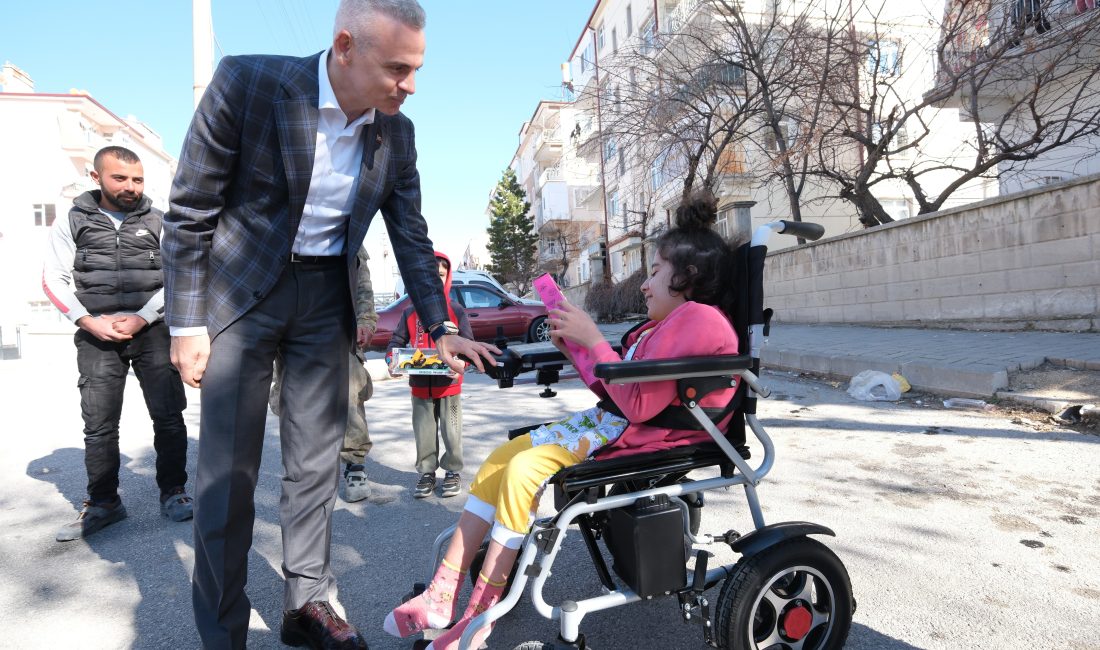 Ve Birgün Şehre Bir Vali Gelir…