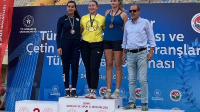 İZMİR’DEN KARAMAN’A 2 GÜMÜŞ MADALYA