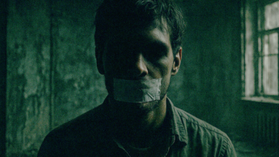 Bir ülkeyi yıkan şey kötü