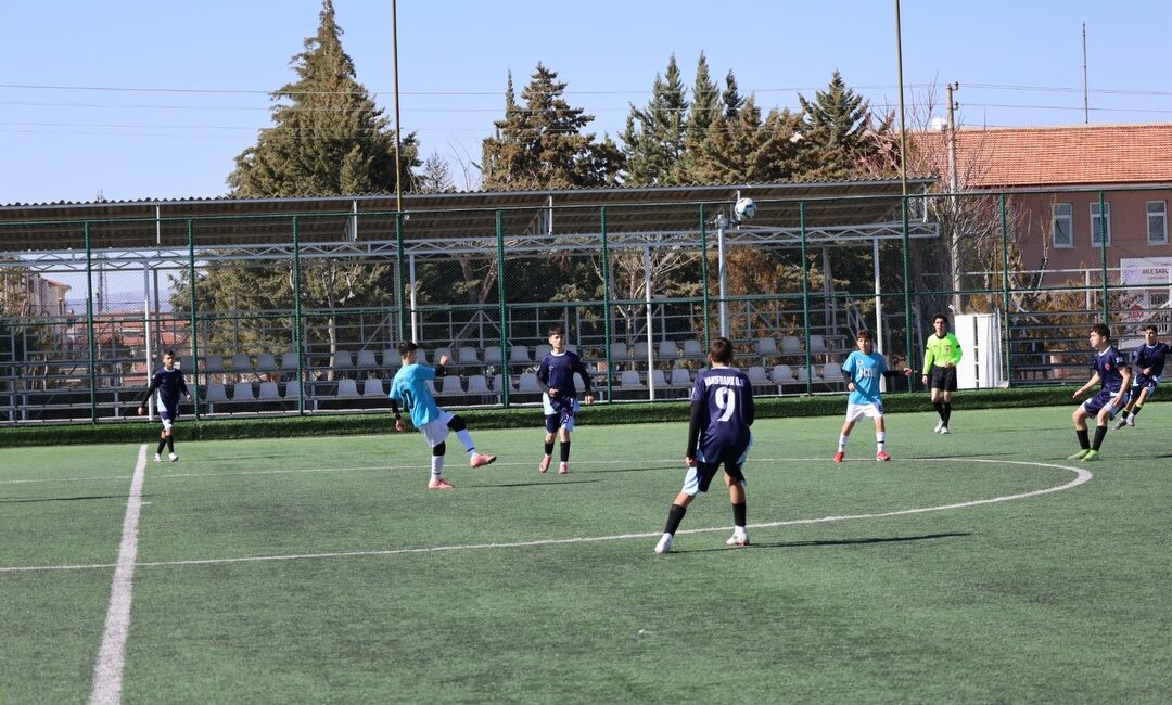 Okul Sporları Yıldızlar Futbol Grup