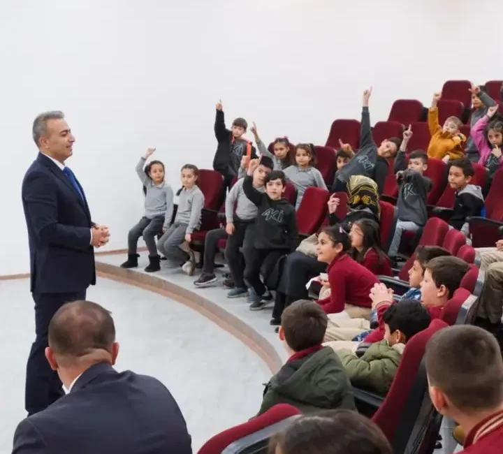 Karaman Valisi Hayrettin Çiçek,