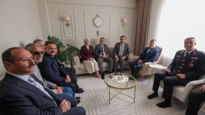 Karaman Valisi Hayrettin Çiçek ve