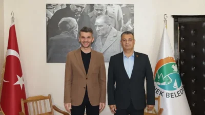 Cumhuriyet Halk Partisi (CHP) Parti Meclisi Üyesi Ozan Varal ile