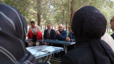 Karaman Valisi Hayrettin Çiçek, Sudurağı Beldesi’nde kış mevsiminin bereketli geçmesi