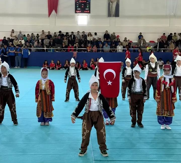 Ermenek’te 19 Mayıs Atatürk’ü Anma Gençlik ve Spor Bayramı, ilçe