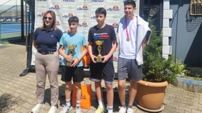 Bartın’da gerçekleştirilen 16 Yaş Haftasonu Tenis Turnuvası’nda Karamanlı genç sporcu