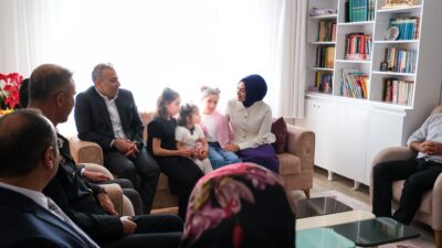 Karaman Valisi Hayrettin Çiçek ve eşi Berna Çiçek, Kurban Bayramı