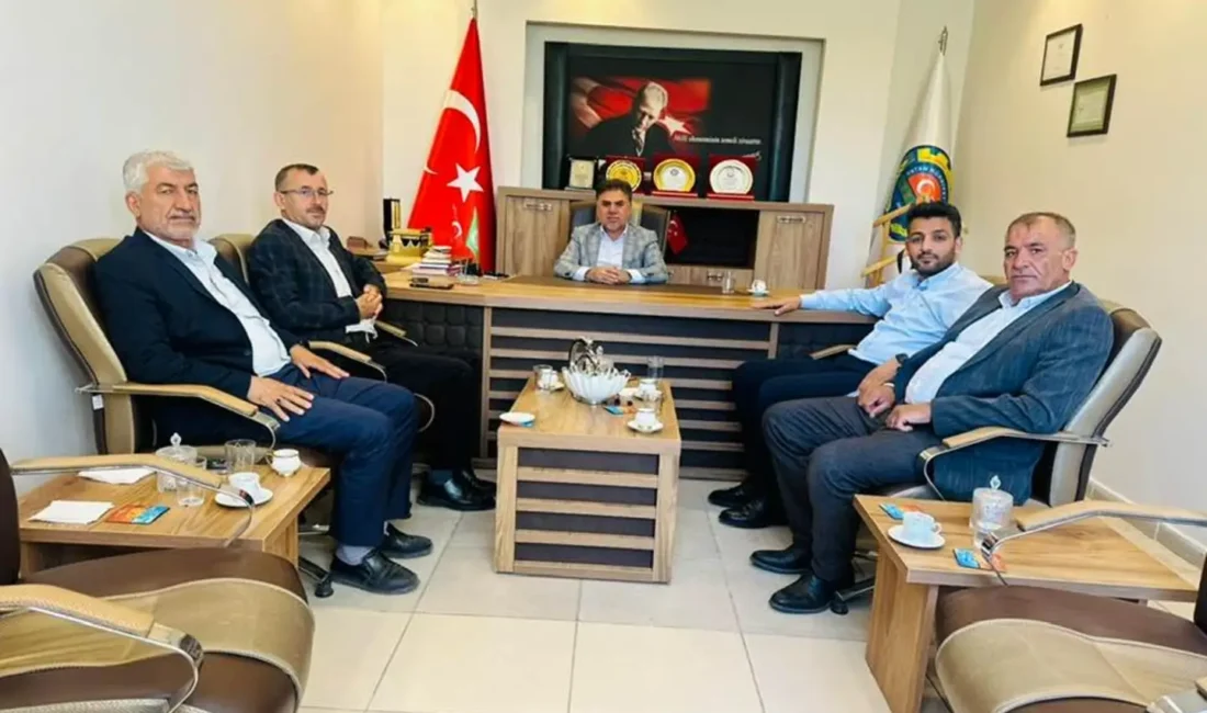 Hüda Par İdil İlçe Başkanı Asım Özalp, eski başkan Mehmet