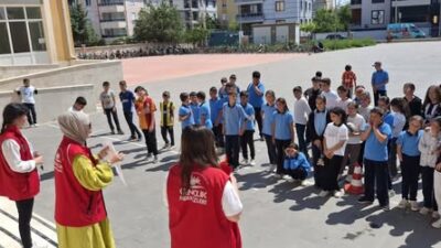 Karaman Gençlik ve Spor İl Müdürlüğü, okul ziyaretleri kapsamında gençlere